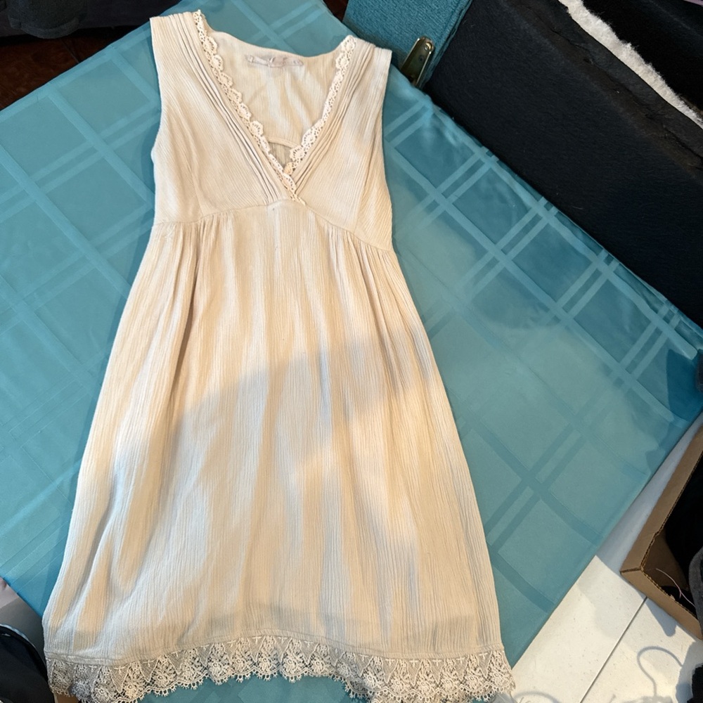Cream Sleeveless Dress with Lace Trim